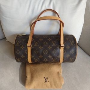 🌹SOLD🌹 LOUIS VUITTON Papillon 26